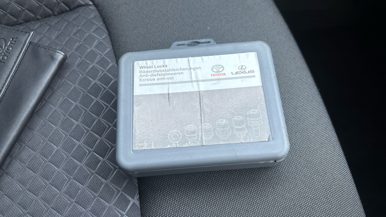 Toyota C-HR 1.8 Hybrid Icon 5dr CVT Hybrid Hatchback